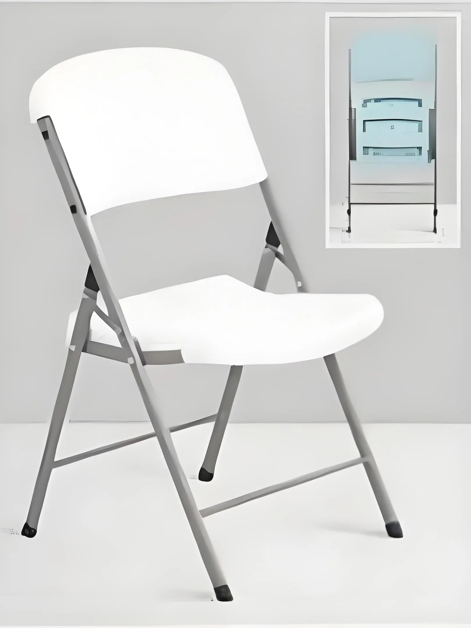 Folding chair (2).jpeg