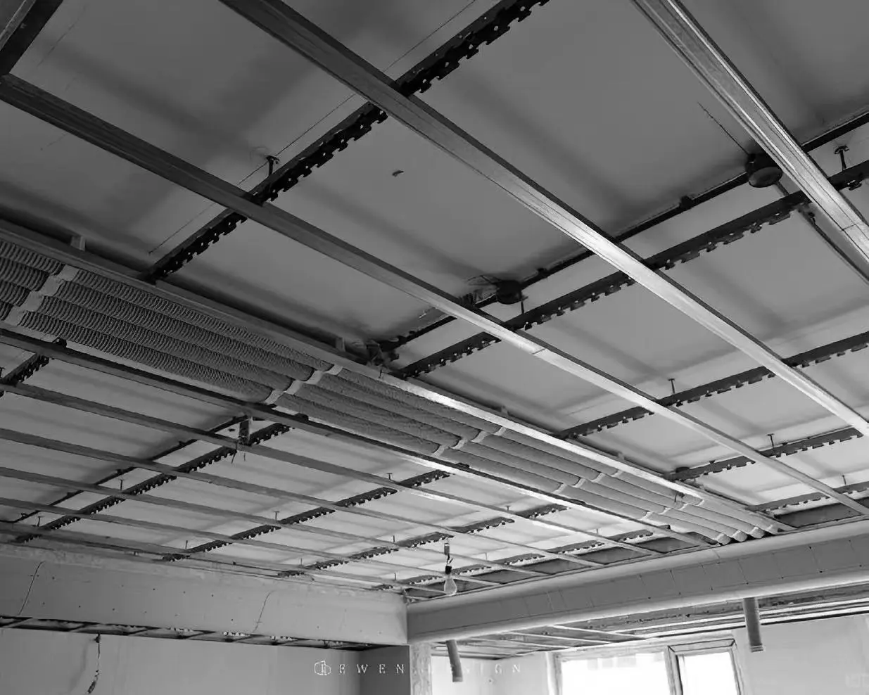 Light Steel keel and Painted keel: A Comprehensive Analysis of Differences, Advantages and Application Scenarios