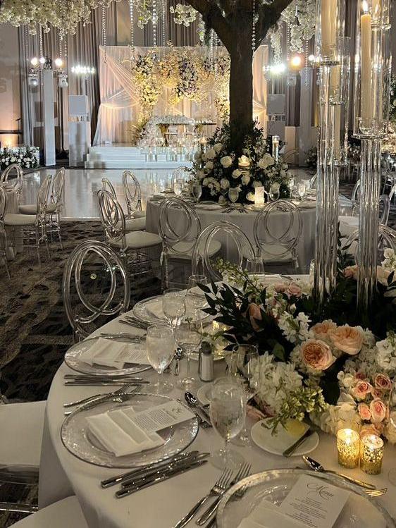 Acrylic chair (2).jpg